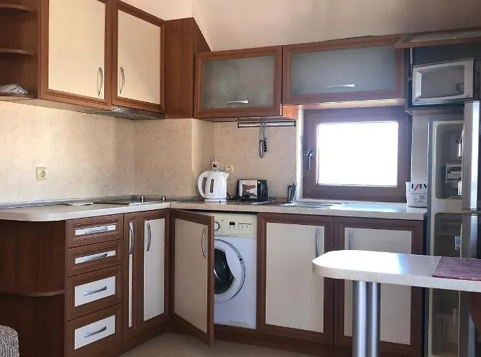 Dunav Apt.4 라브다